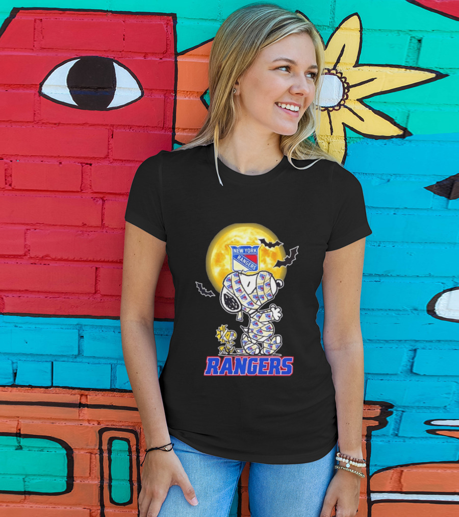 New York Rangers Snoopy Woodstock Cosplay Mummy Halloween Moon Bats T-Shirt