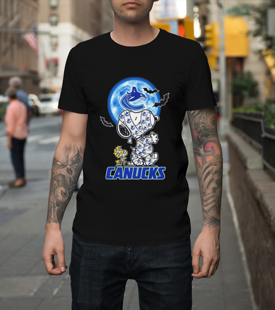 Vancouver Canucks Snoopy And Woodstock Mummy Halloween T-Shirt