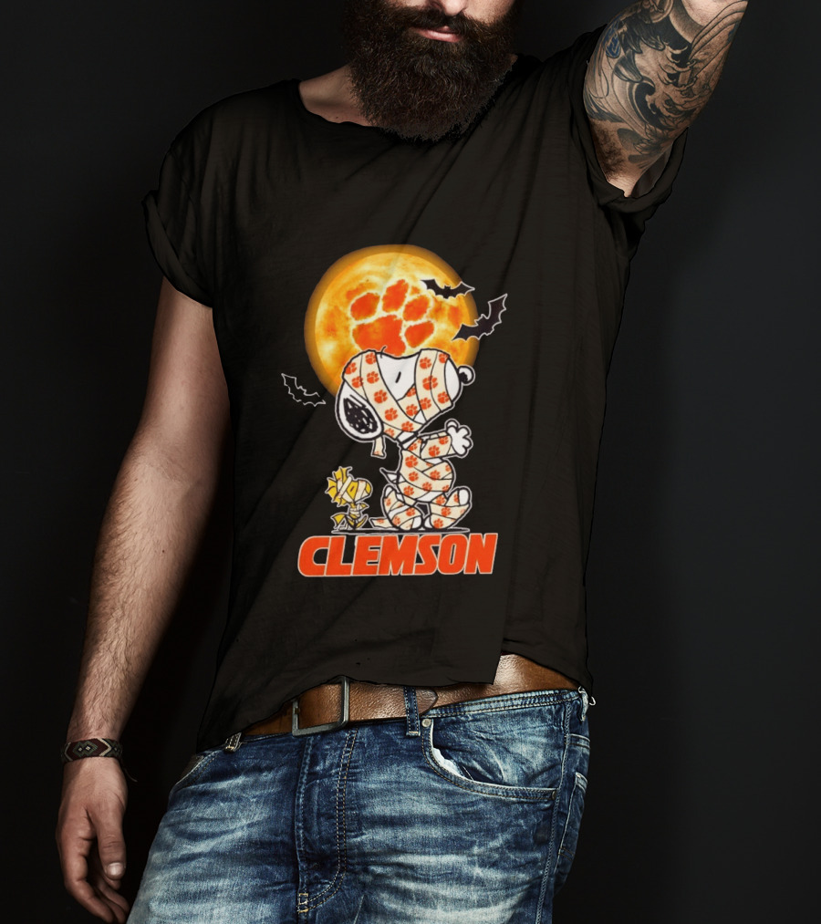 Clemson Tigers Snoopy Woodstock Mummy Halloween Moon Bats T-Shirt