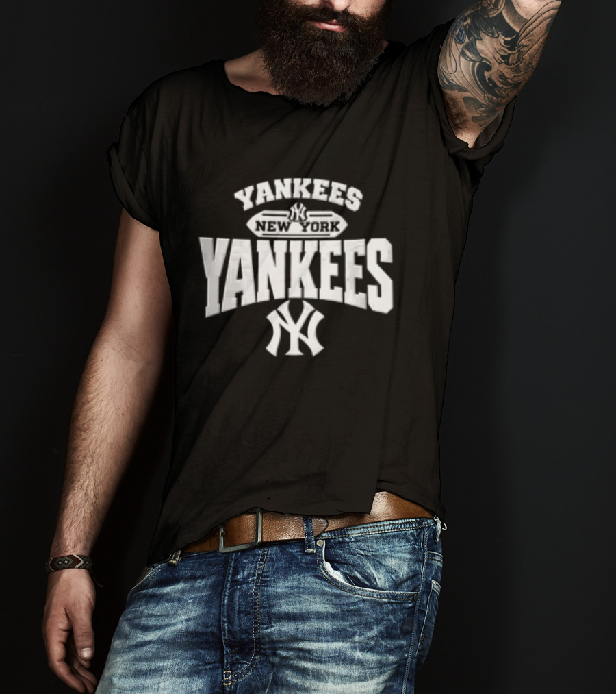 New York Yankees Yankees NY Interlocking MLB Banner T-Shirt