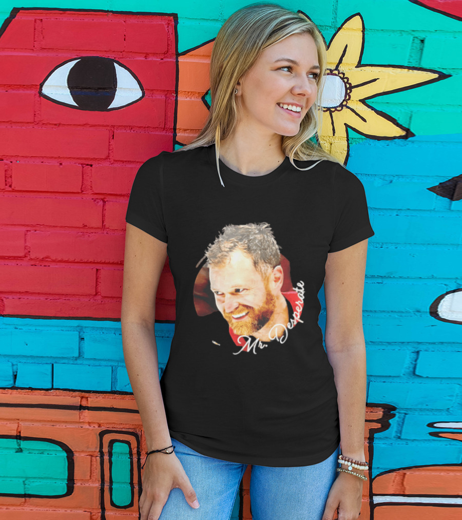 Mr Desperate Smiling Bearded Man Circular Photo T-Shirt