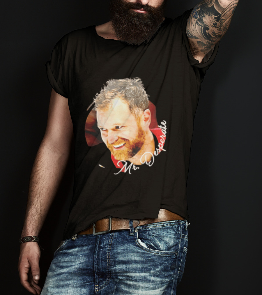 Mr Desperate Smiling Bearded Man Circular Photo T-Shirt