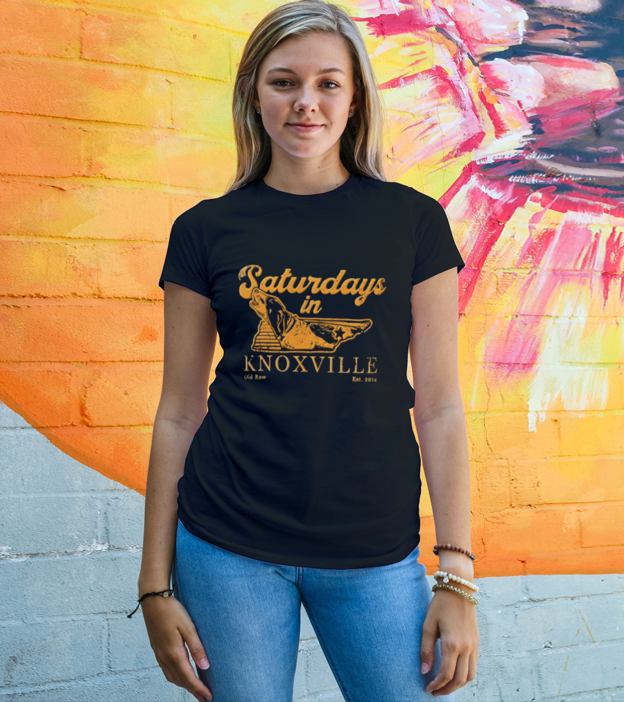 Saturdays In Knoxville Old Row 2014 Howling Dog Tennessee State T-Shirt