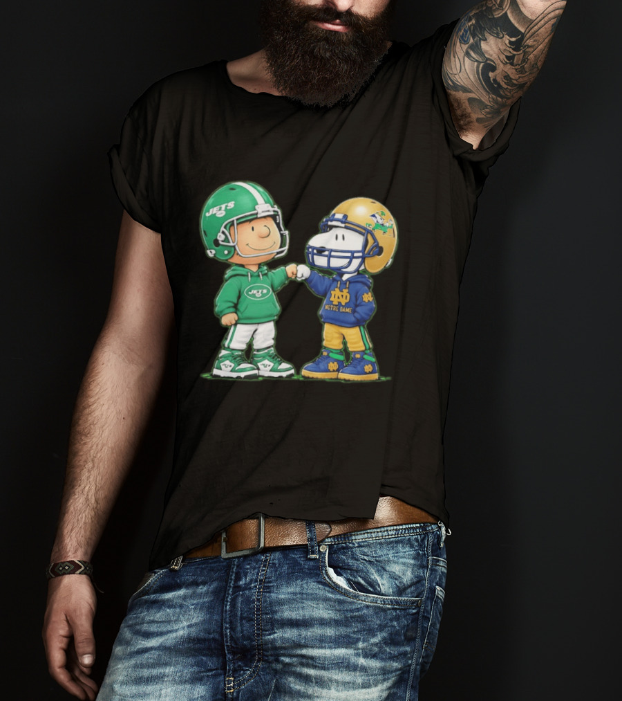 Charlie Brown Jets Snoopy Notre Dame Fist Bump T-Shirt