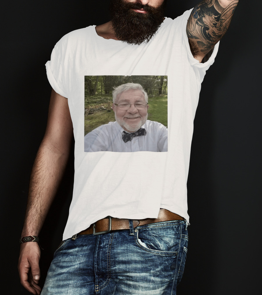 John Chungus Selfie Bow Tie Grandpa Outdoors T-Shirt