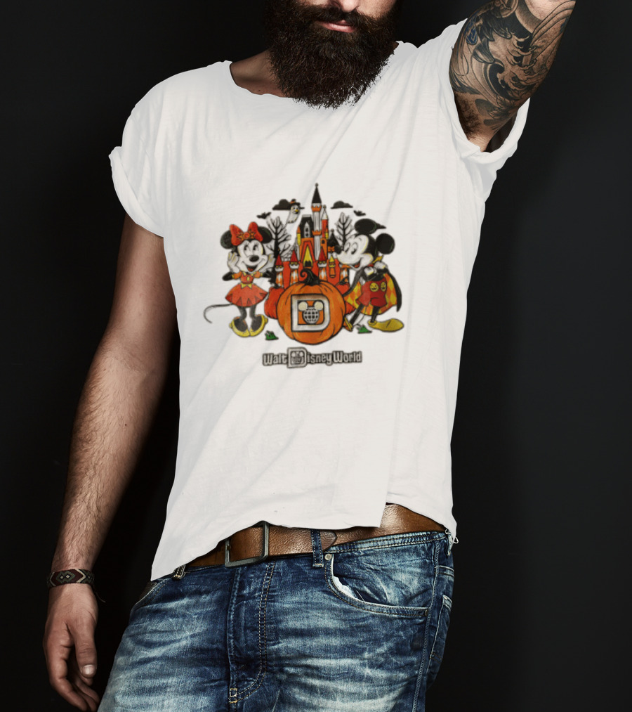 Walt Disney World Halloween Minnie Mouse Mickey Castle Pumpkin T-Shirt