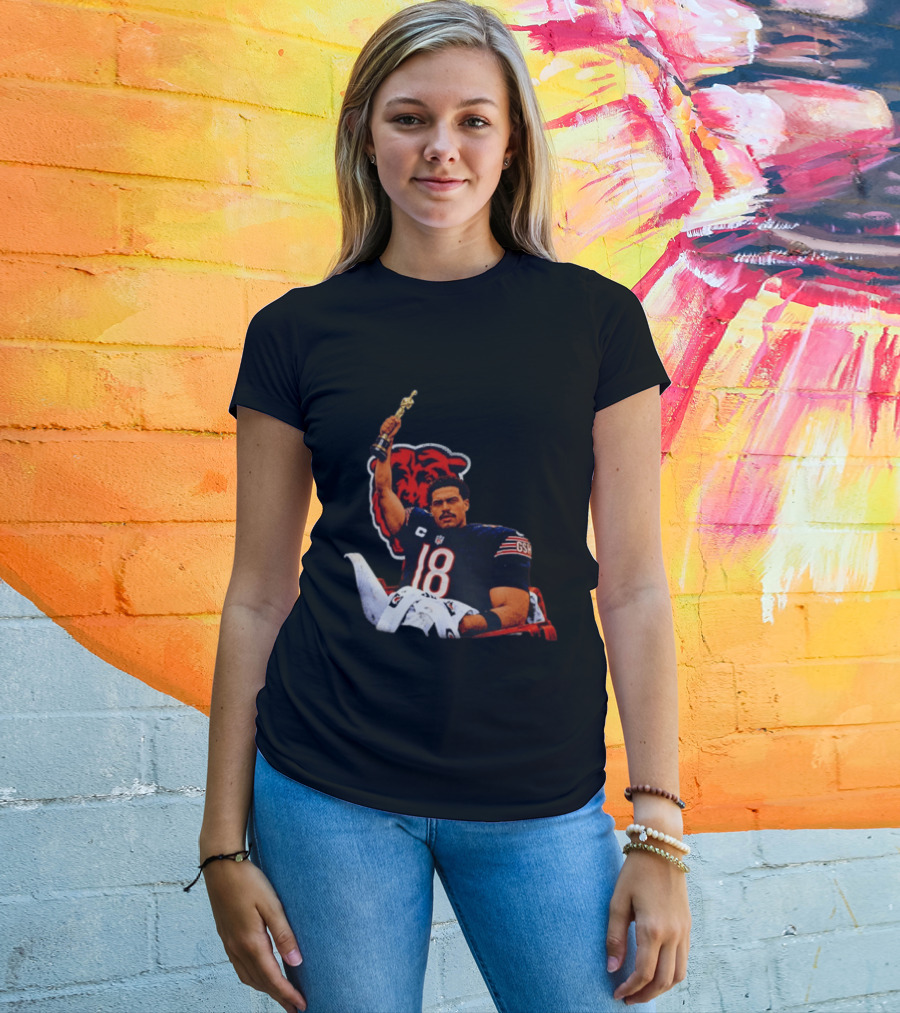Caleb Williams Chicago Bears Oscar Meme Insight With Iconic Pose And Team Concept T-Shirt