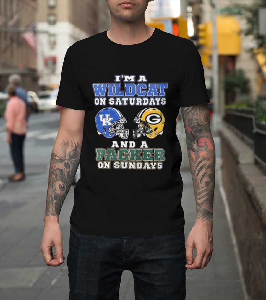 I'm A Wildcat On Saturdays UK Helmet And A Packer On Sundays G Helmet T-Shirt