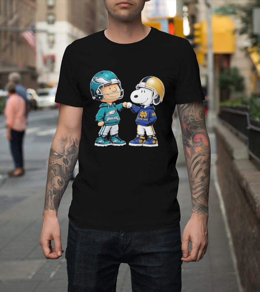 Peanuts Characters In Philadelphia Eagles Vs Notre Dame Fighting Irish Helmets T-Shirt