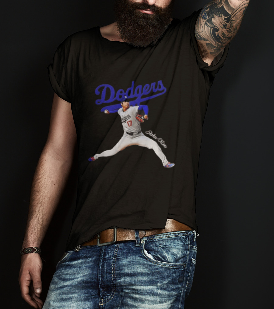 Dodgers Shohei Ohtani 17 Baseball Player Los Angeles T-Shirt