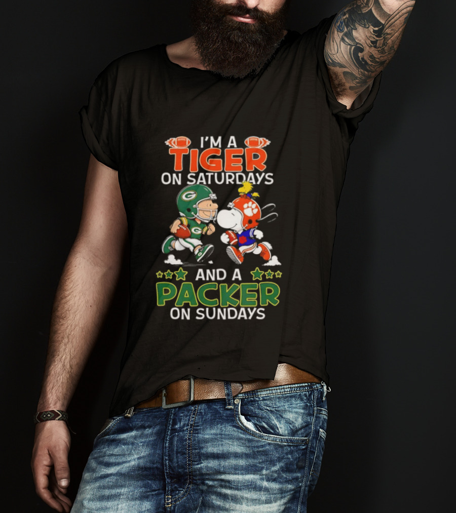 I'm A Tiger On Saturdays And A Packer On Sundays Charlie Brown Snoopy T-Shirt