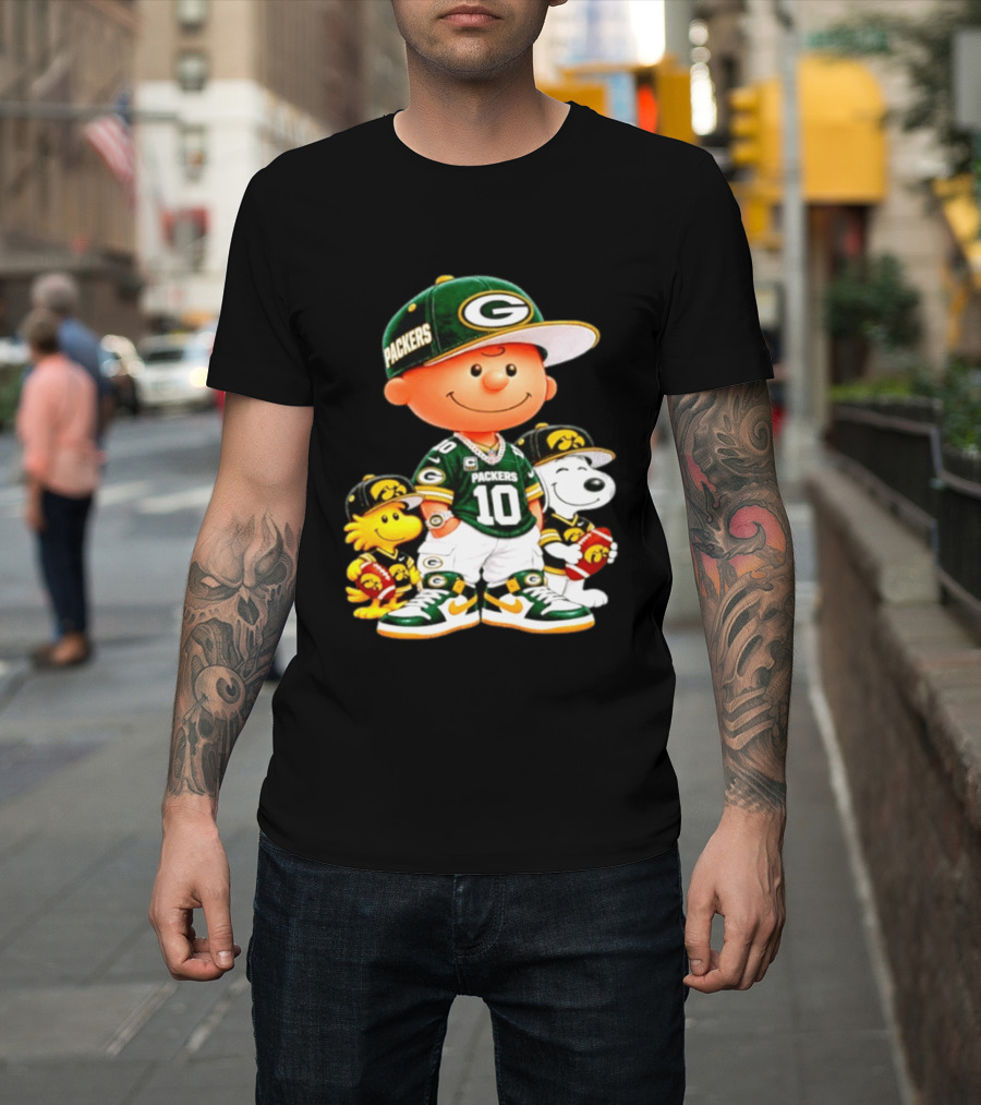 Charlie Brown Snoopy Woodstock Green Bay Packers 10 Jersey Football Fan T-Shirt