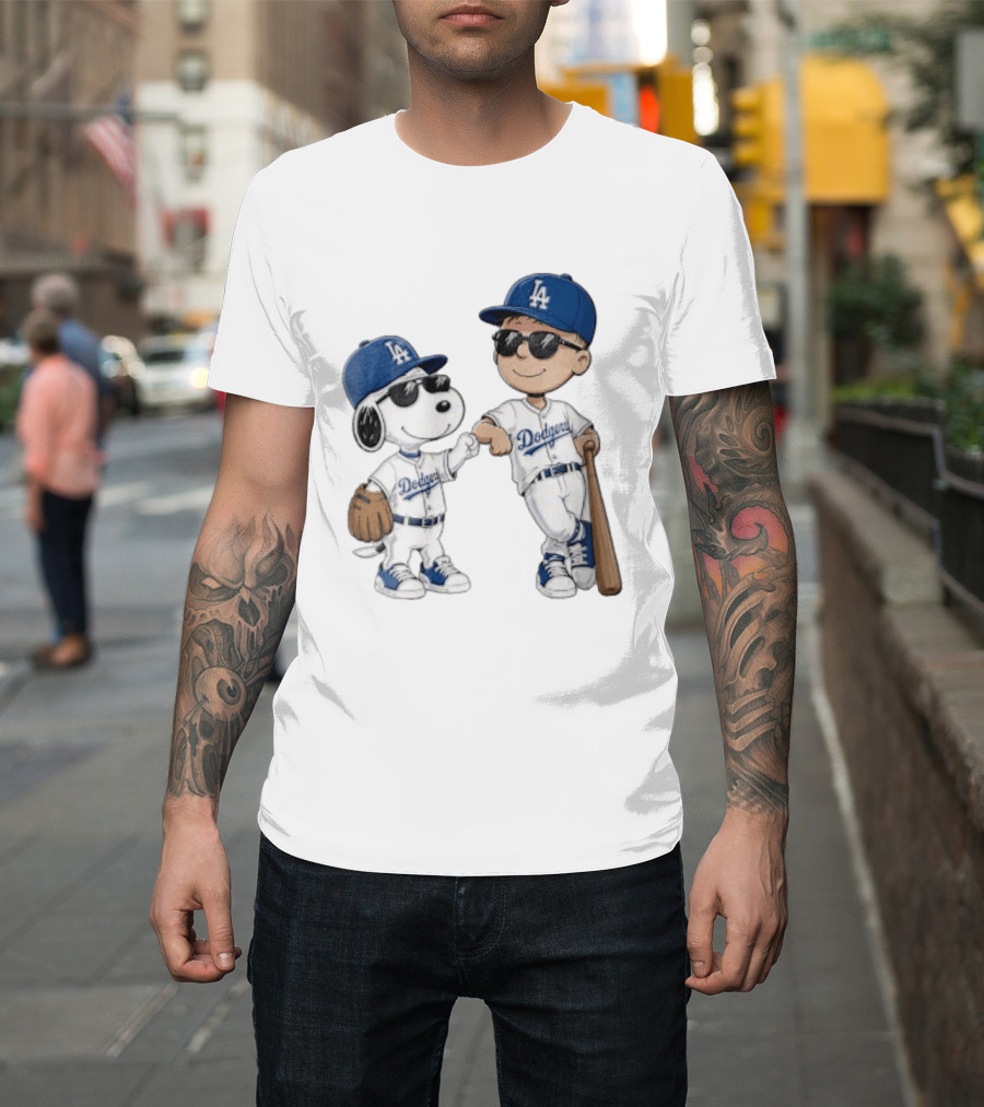 Los Angeles Dodgers Snoopy And Kid Baseball Team Spirit T-Shirt