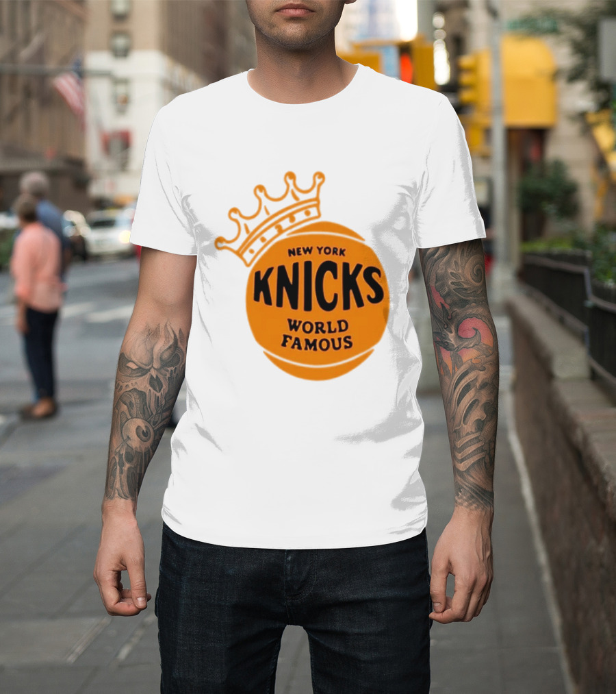 New York Knicks NBA Basketball World Famous Crown T-Shirt