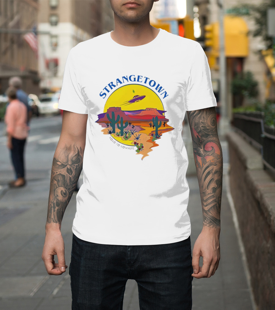 Strangetown Road To Nowhere The Sims Alien UFO Desert Saguaro Cactus T-Shirt