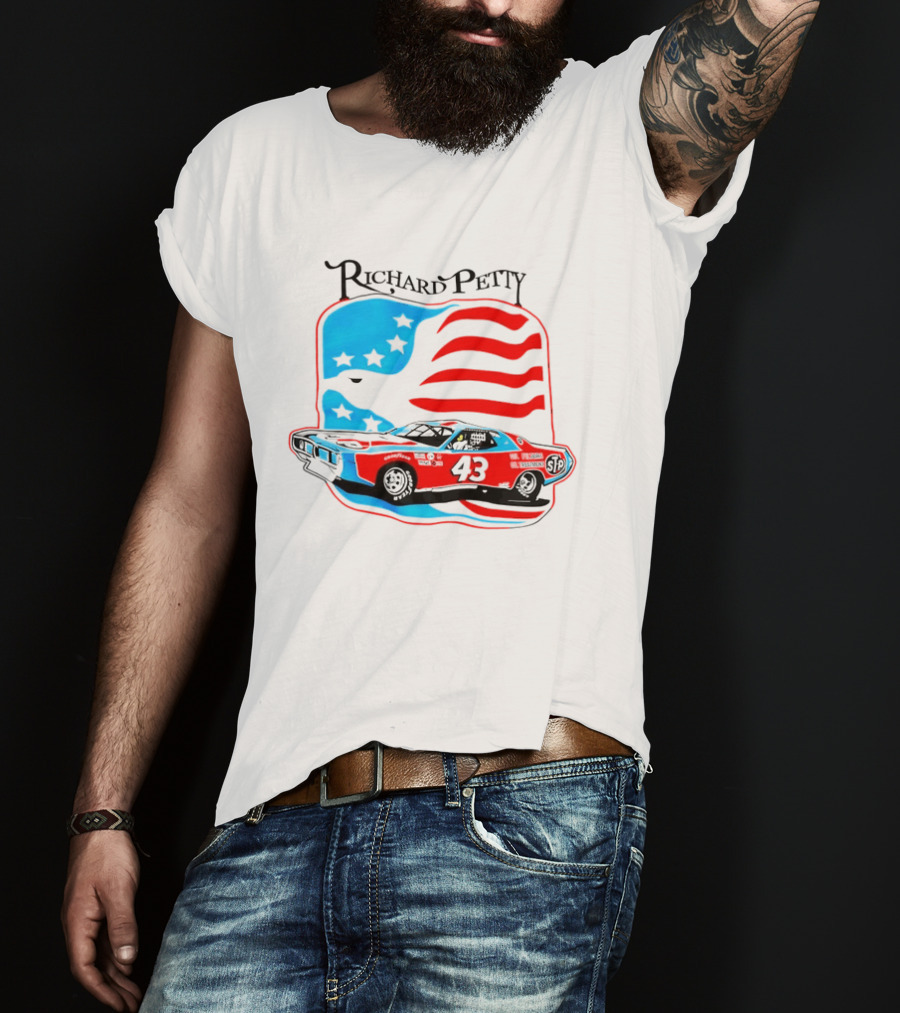 Richard Petty NASCAR Racing Car 43 STP American Flag T-Shirt