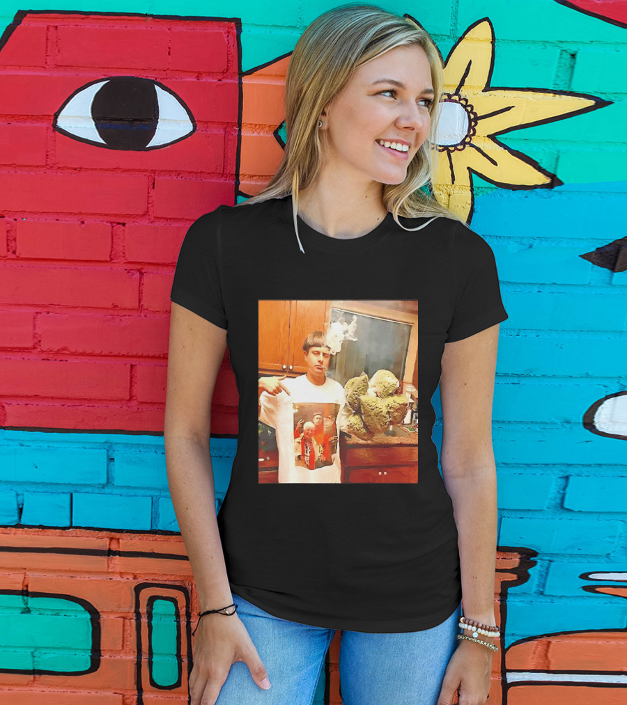 Oliver Tree Cannabis Oversized Buds And With Smoking Image T-Shirt