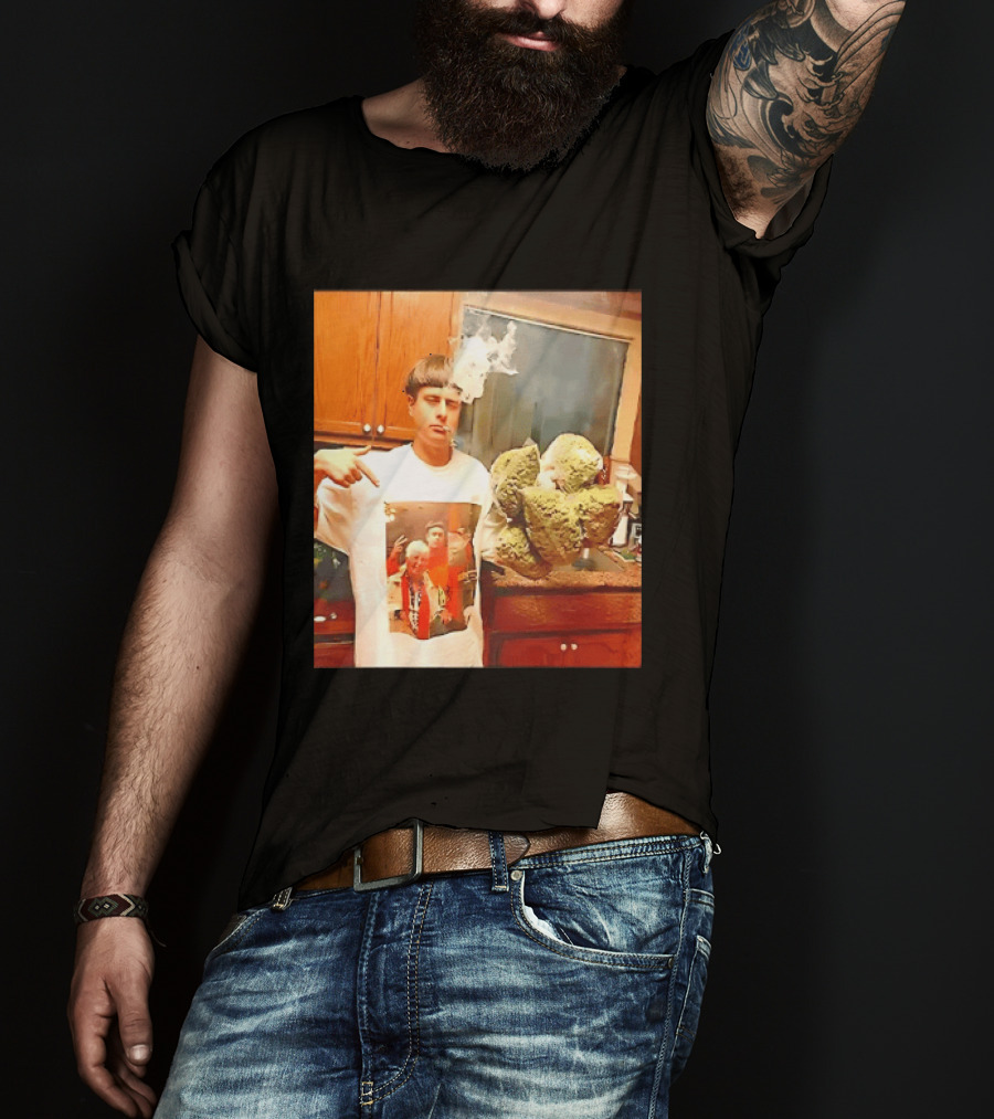 Oliver Tree Cannabis Oversized Buds And With Smoking Image T-Shirt