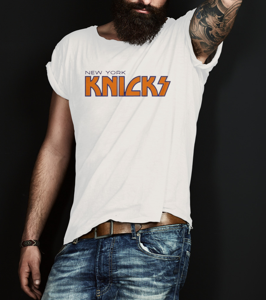 New York Knicks Team Logo Classic NBA Basketball Fan T-Shirt