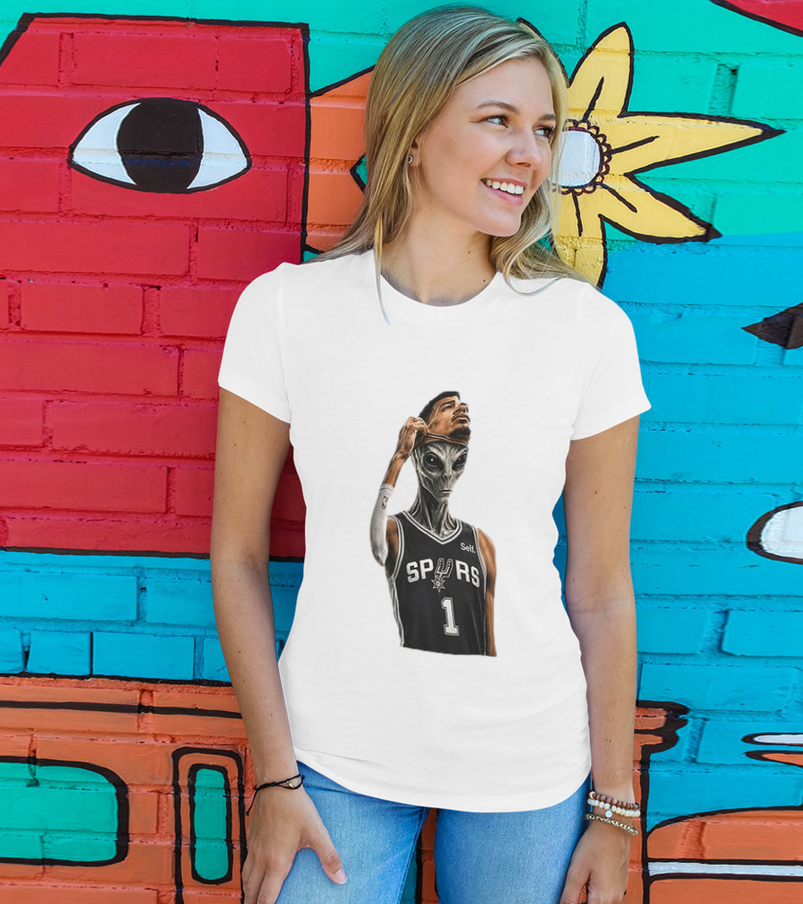 Wembanyama Spurs Alien Takeover Face Reveal Self 1 T-Shirt