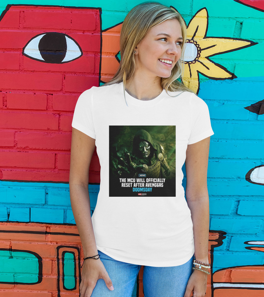 Avengers Doomsday MCU Reset Announcement Super Universe News T-Shirt