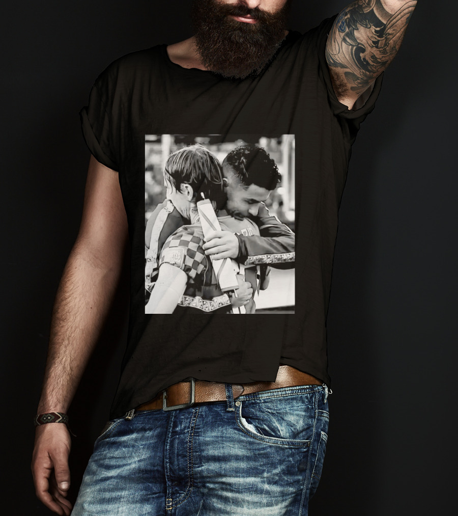Football Unites The World Luka Modrić Cristiano Ronaldo Hug Memorial T-Shirt