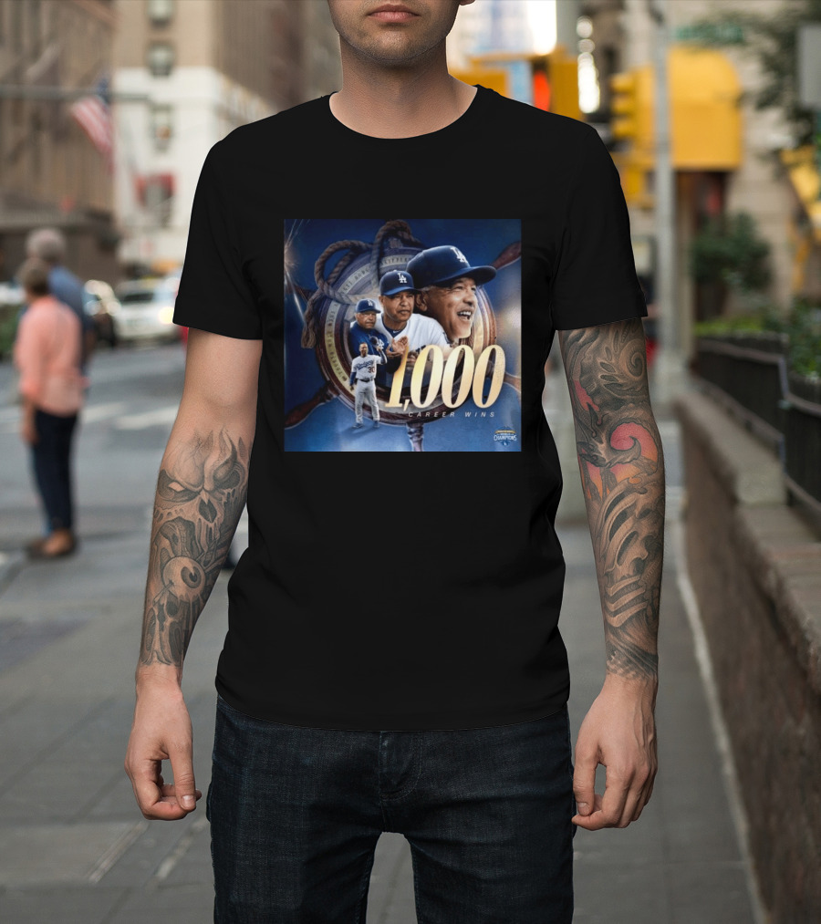Los Angeles Dodgers Manager Doc Achieves 1000 Career Wins Milestone In Major League History T-Shirt
