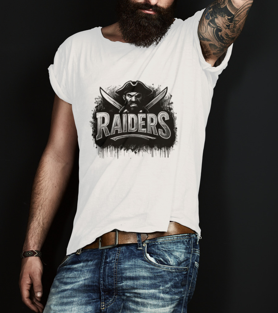 Las Vegas Raiders Distressed Pirate Logo Skull Swords And Raider T-Shirt