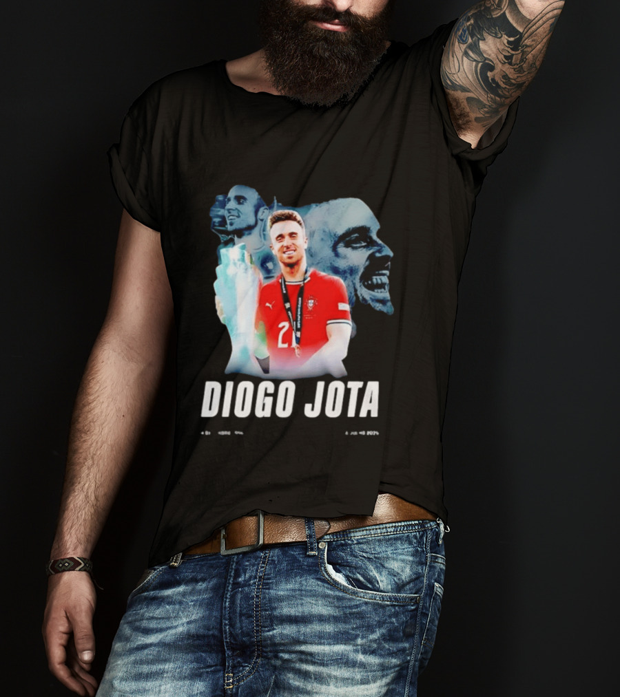 Diogo Jota Portugal National Football Team Collage 4 Dezembro 1996 8 Julho 2026 T-Shirt