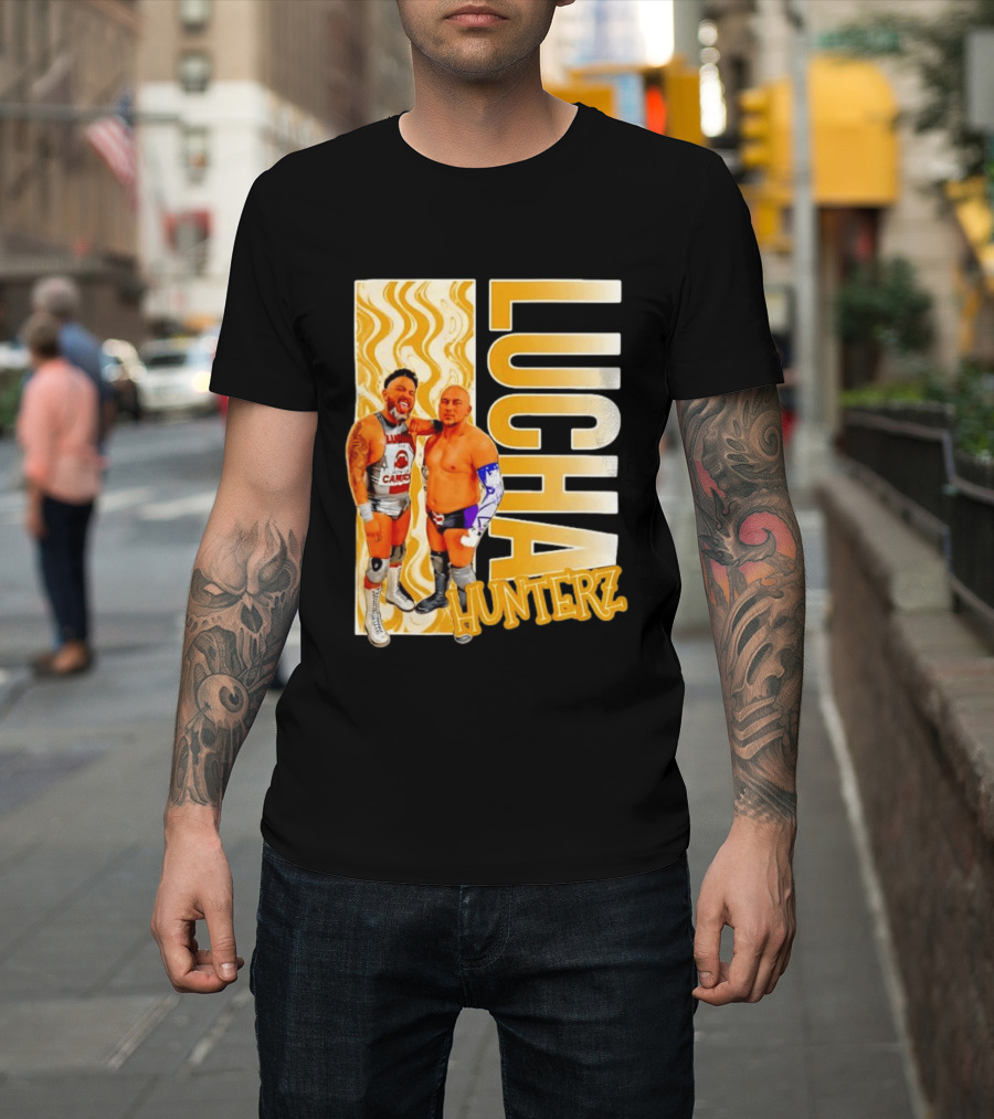 Lucha Hunterz Wrestlers Duo With Llamas And Gold Accents T-Shirt