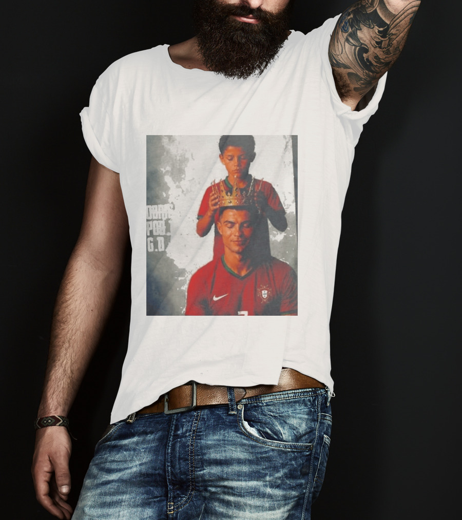 Cristiano Ronaldo Portugal Obrigado Por Tudo GOAT Crowned King Soccer Legend T-Shirt