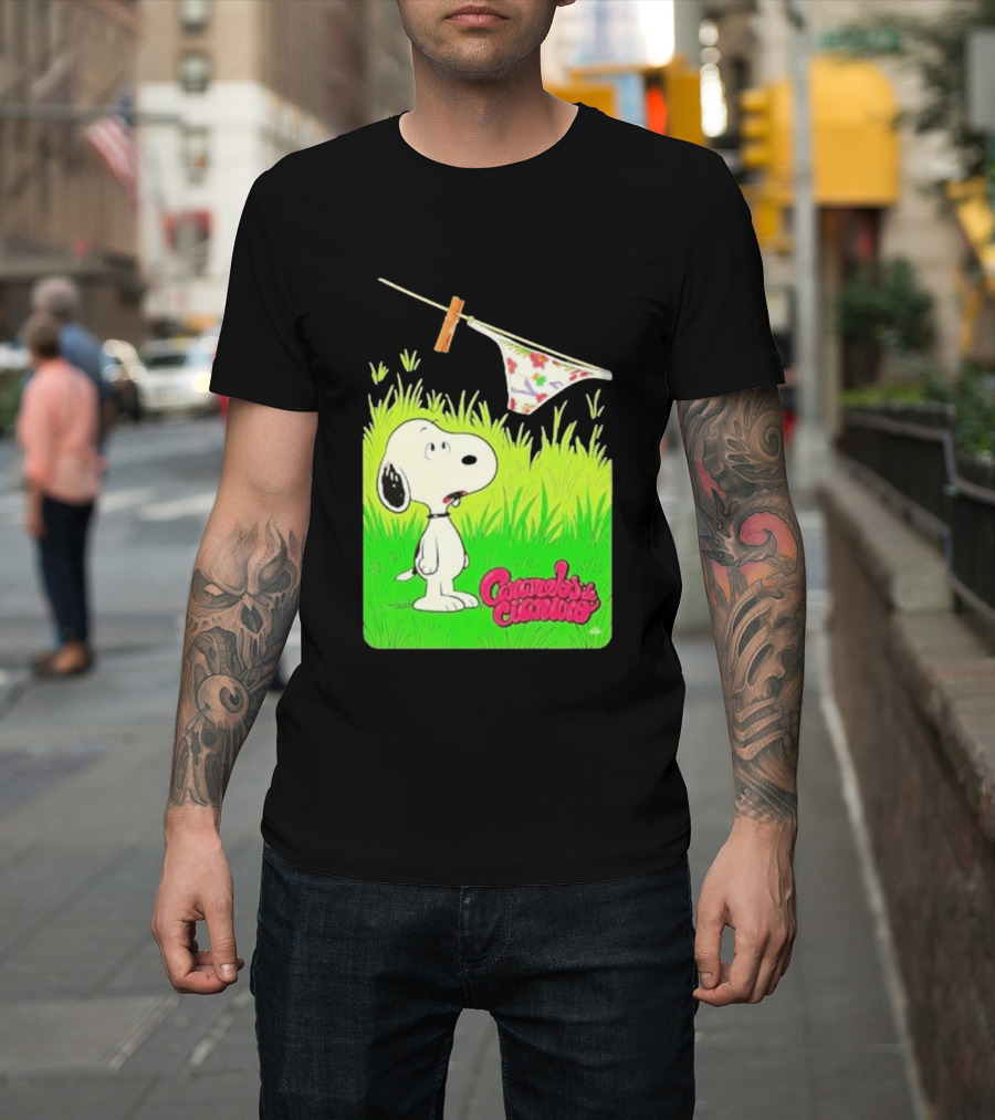 Snoopy Caramelos De Cianuro En Español Classic Cartoon And Rock Band Fusion T-Shirt