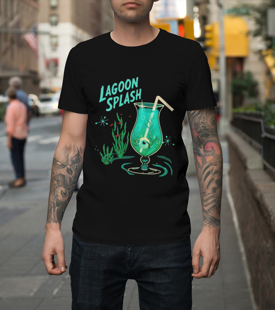 Creature From The Black Lagoon Lagoon Splash Cocktail T-Shirt