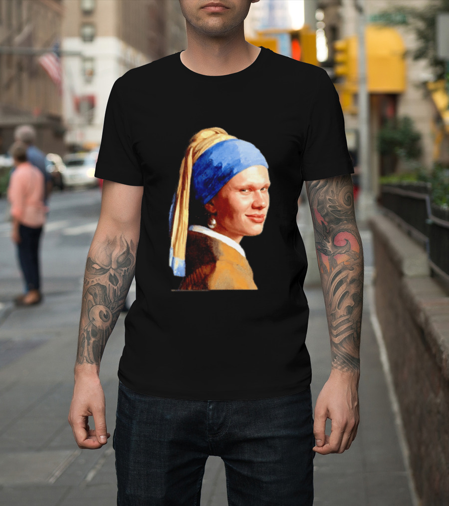 Erling Haaland Girl With A Pearl Earring Football T-Shirt