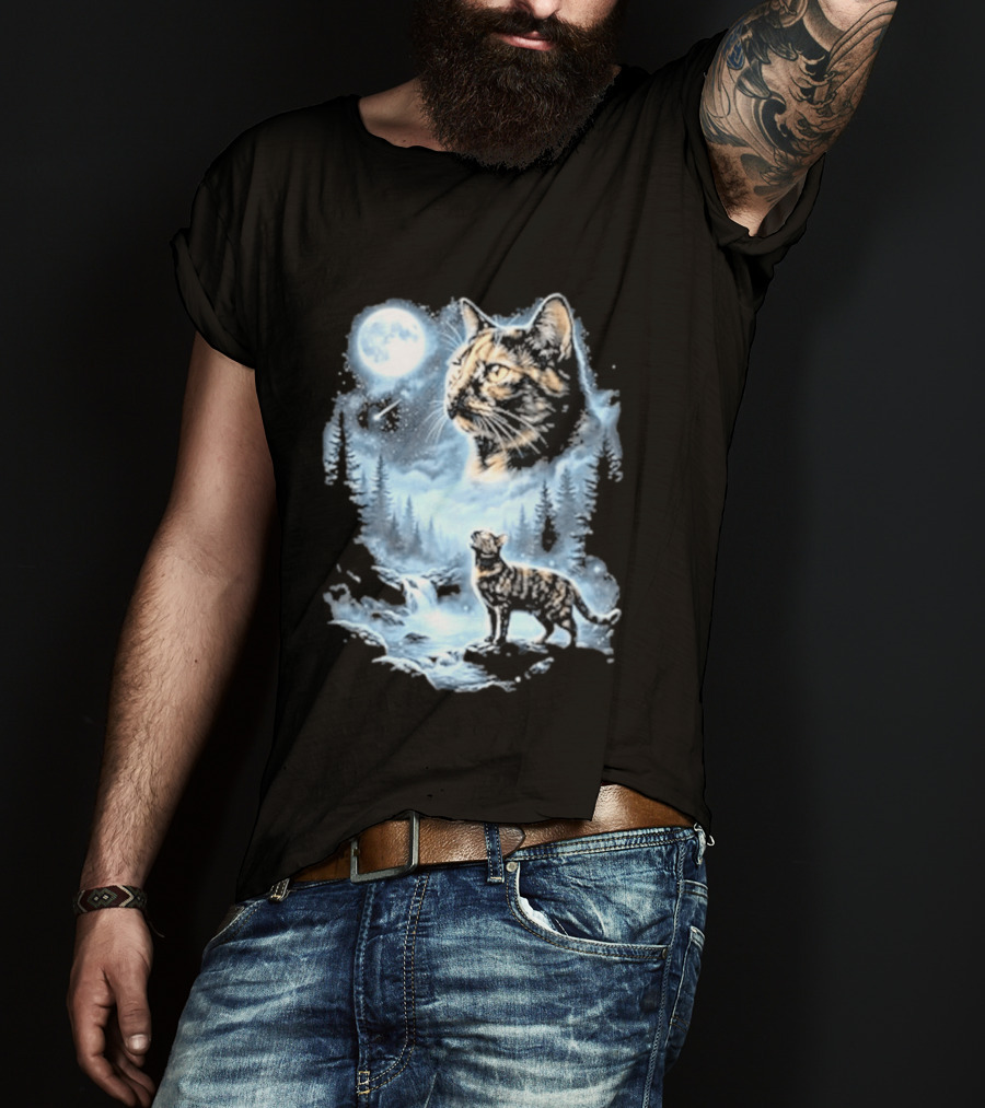 Tabby Cat Howling To The Moon Halloween Forest Scene T-Shirt
