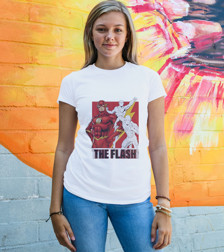 The Flash Scarlet Speedster DC Comics Lightning Bolt Heroic Pose T-Shirt