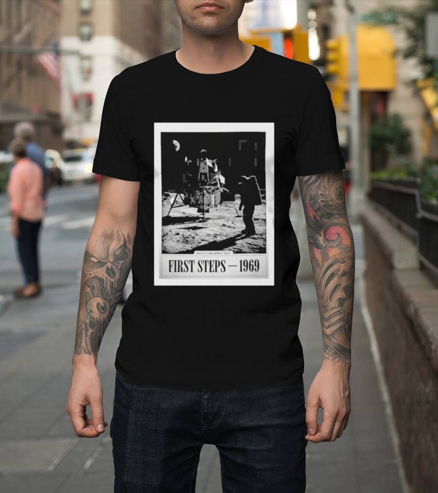 First Steps 1969 Apollo 11 Lunar Module Eagle Moon Landing Astronaut T-Shirt
