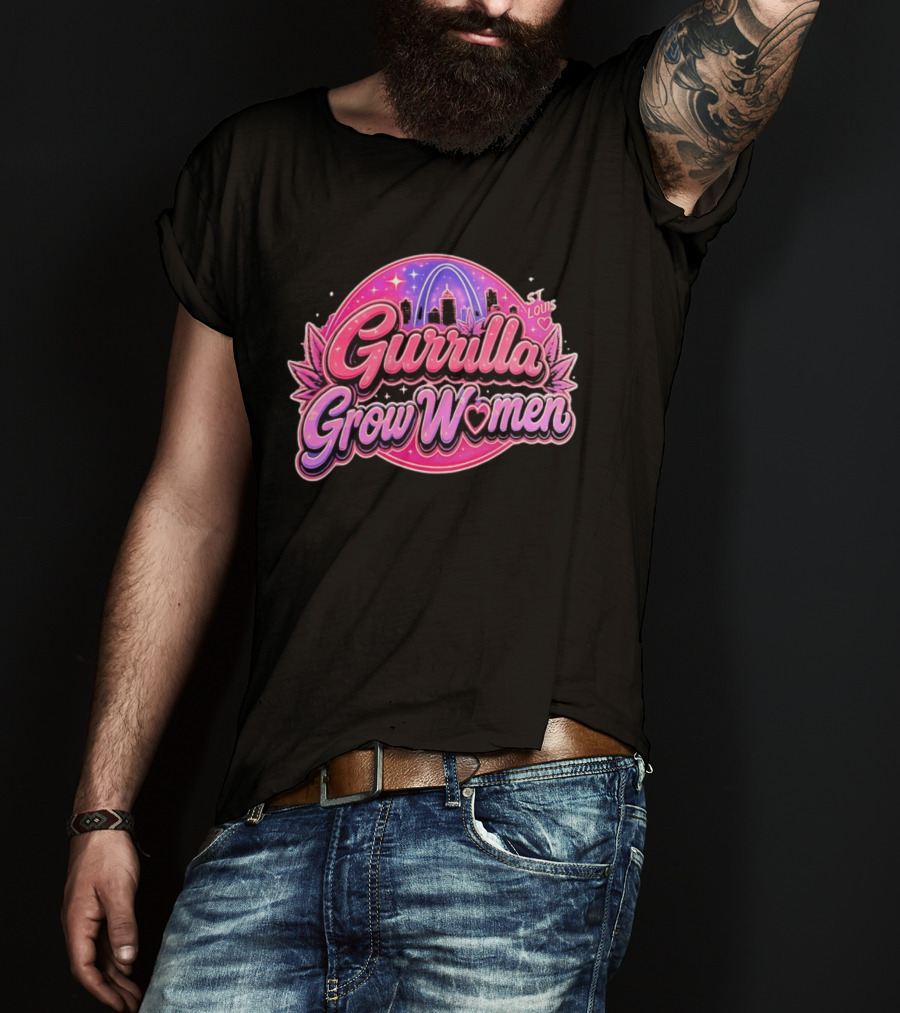 Gurrilla Grow Women St Louis Cannabis Cityscape Pink Sky Arch T-Shirt