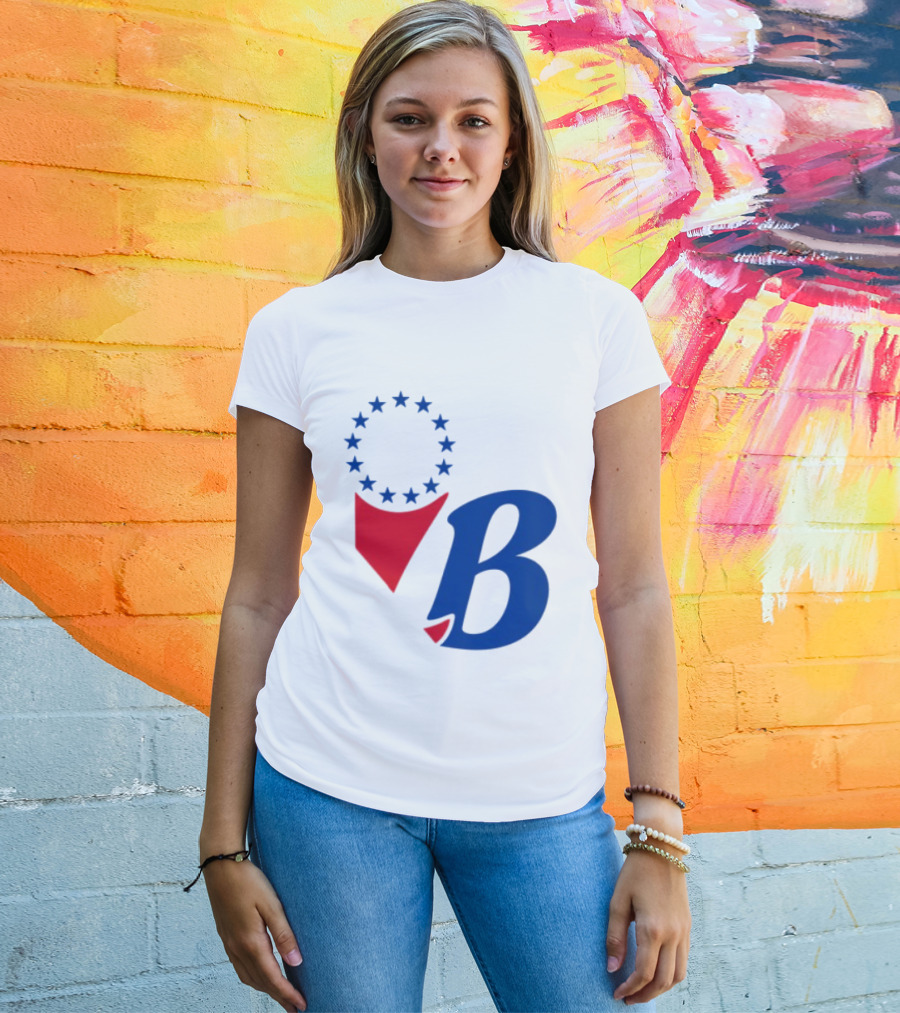 Chinatown Market Store Let Brotherly Love Philadelphia B Icon Circle Stars T-Shirt