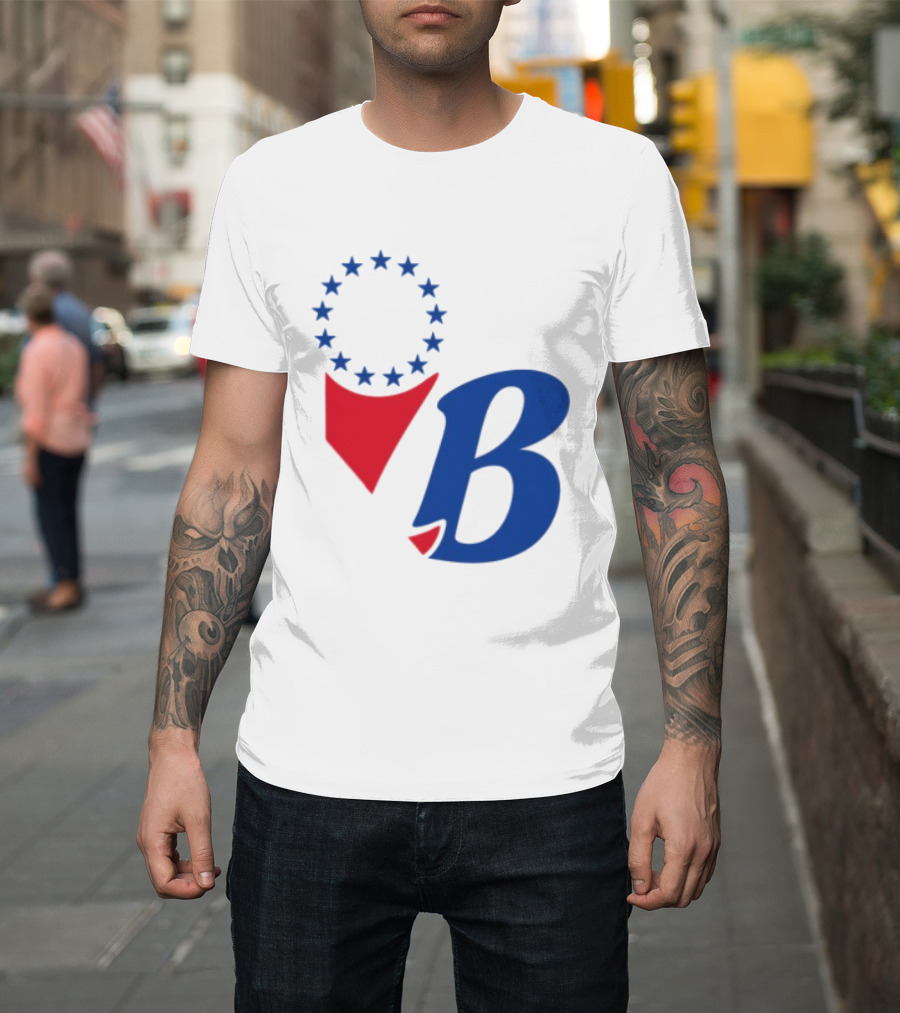 Chinatown Market Store Let Brotherly Love Philadelphia B Icon Circle Stars T-Shirt