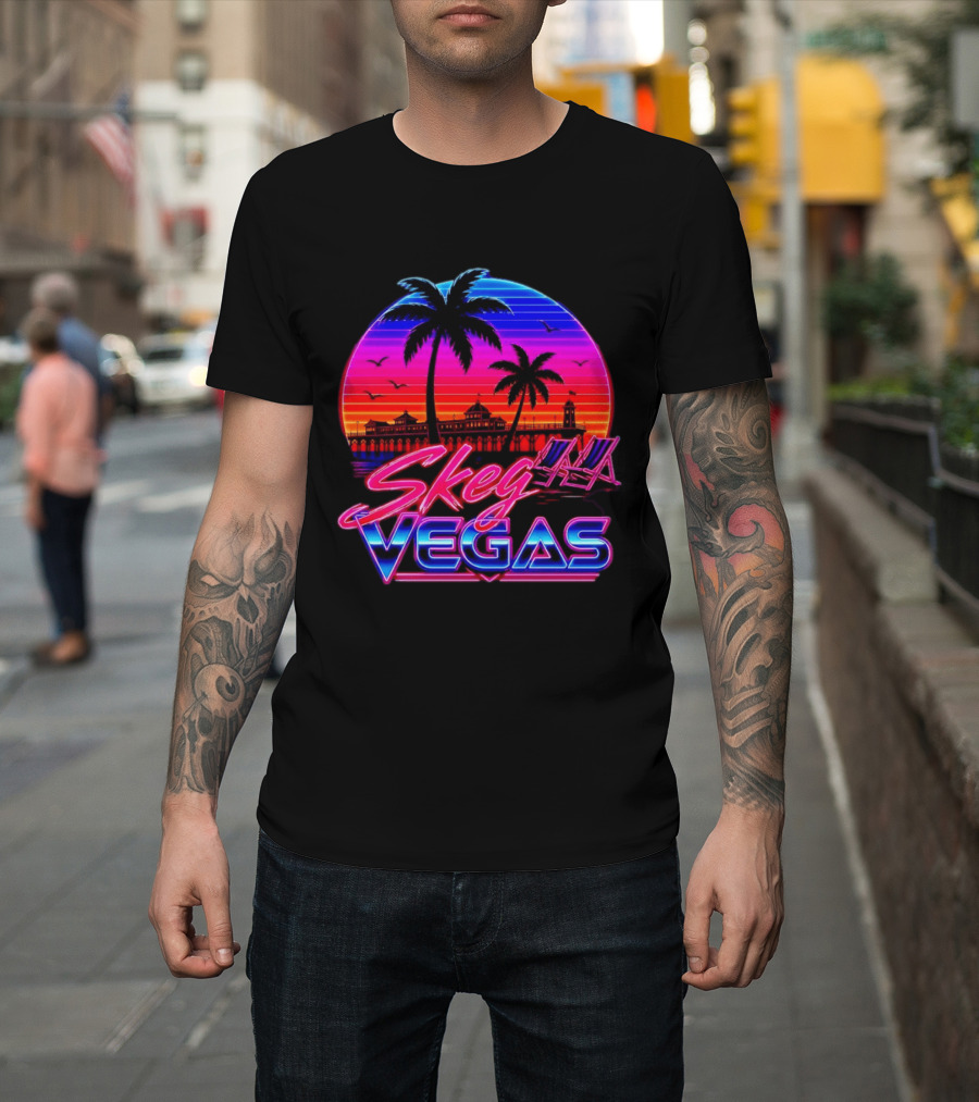 Skeg Vegas Beach Pier Sunset Skegness Retro Neon T-Shirt