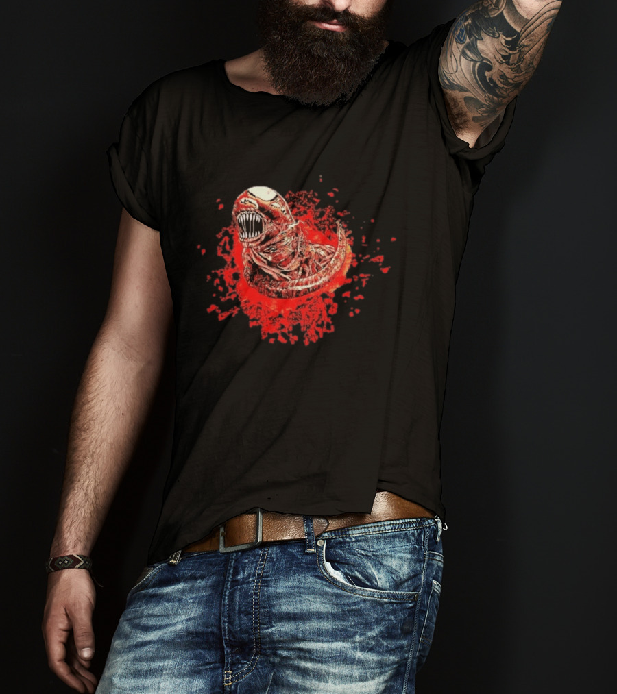 Aliens Chestburster Sci Fi Horror Blood Splatter Creature T-Shirt