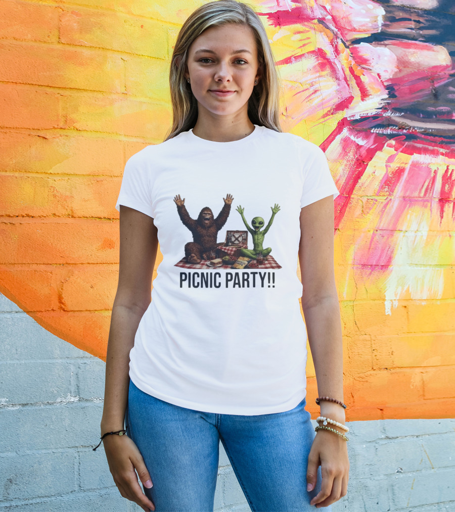 Bigfoot And Alien Picnic Party With Chips And Sandwiches T-Shirt