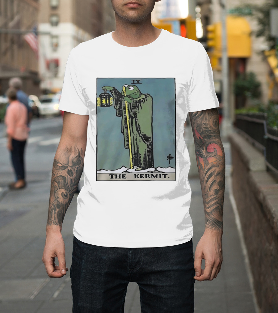 Kermit Tarot Card IX The Hermit Muppets Lantern T-Shirt