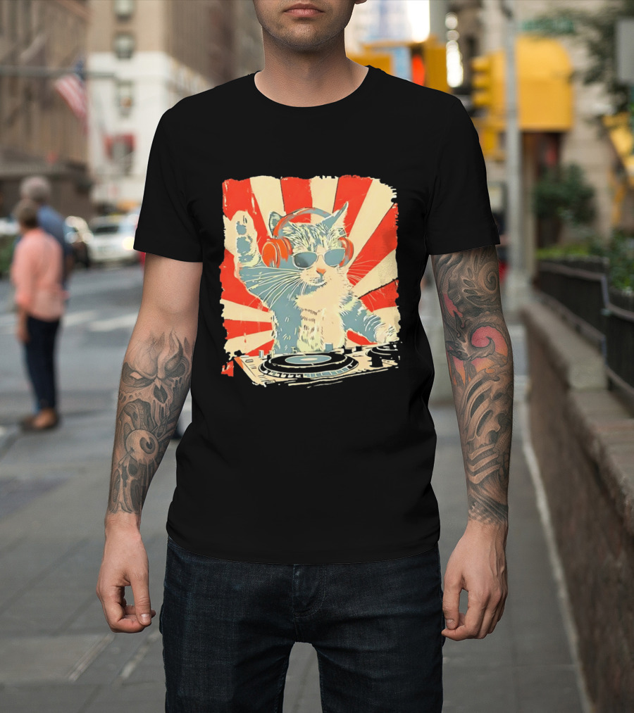 DJ Cat Headphones Sunglasses Retro Style Music Lover T-Shirt