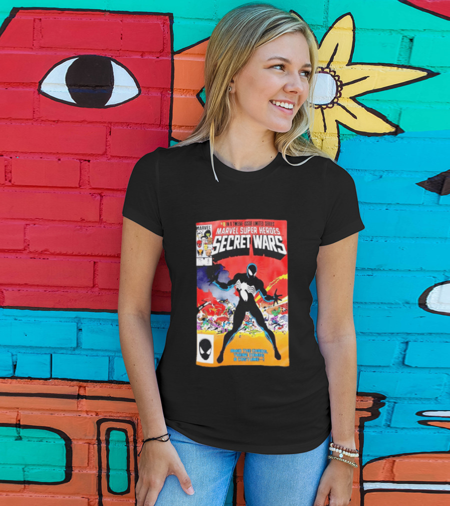 Marvel Super Heroes Secret Wars Issue 8 Spider Man Black Suit Comic Cover T-Shirt