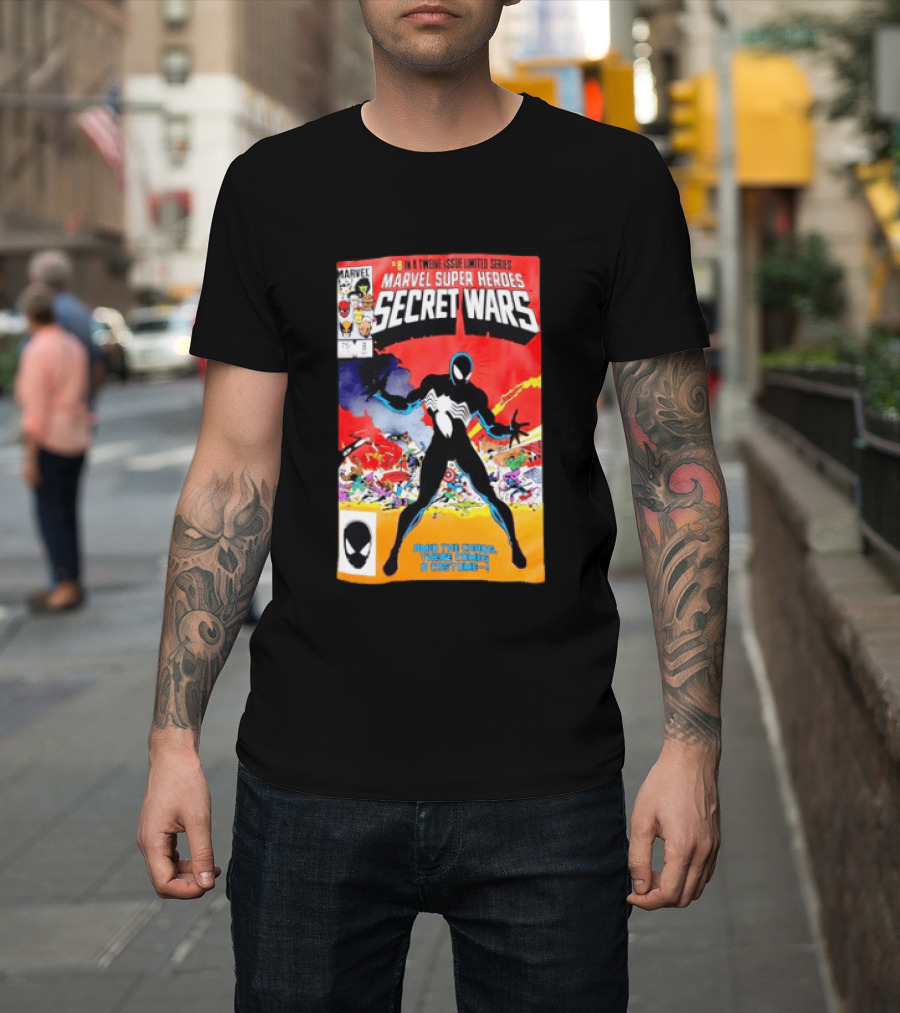 Marvel Super Heroes Secret Wars Issue 8 Spider Man Black Suit Comic Cover T-Shirt