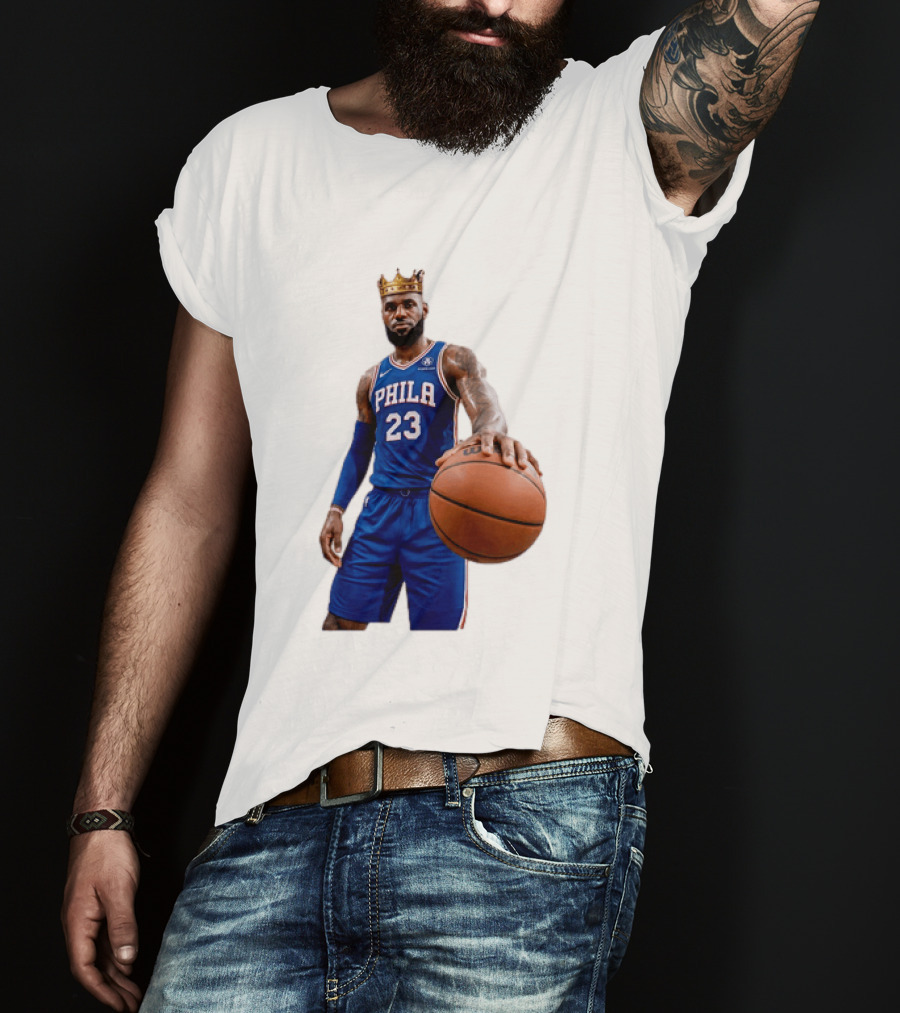 LeBron James King Crown Dribbling Philadelphia 76ers Basketball Player 23 Phila T-Shirt