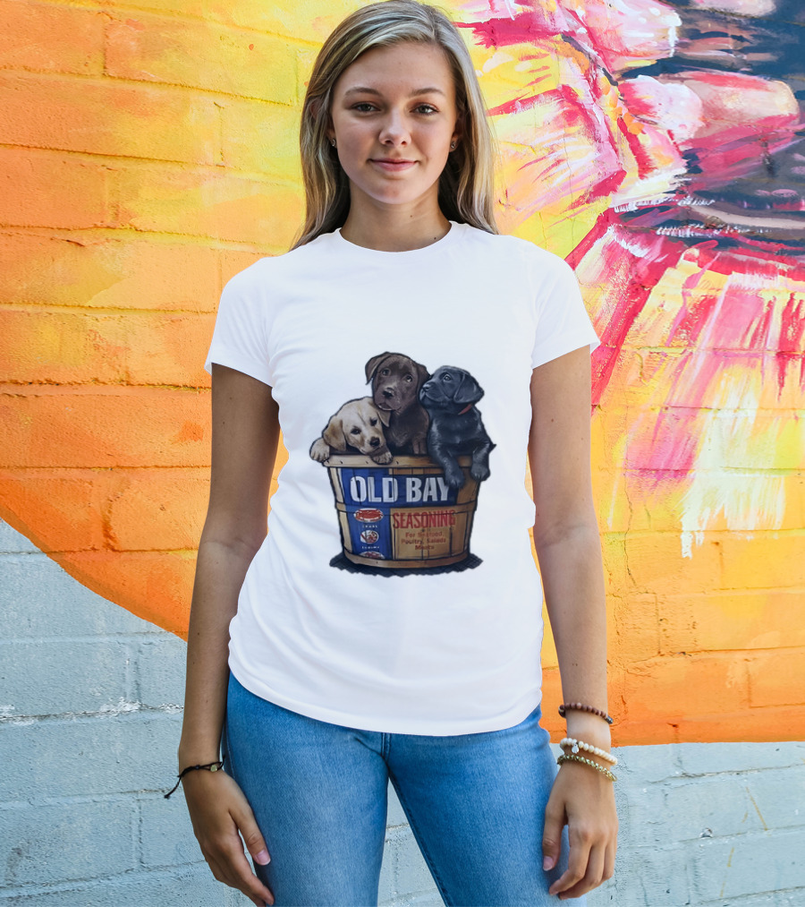 Old Bay Seasoning Labrador Puppies In Bushel Basket For Seafood Poultry Salads Meats T-Shirt