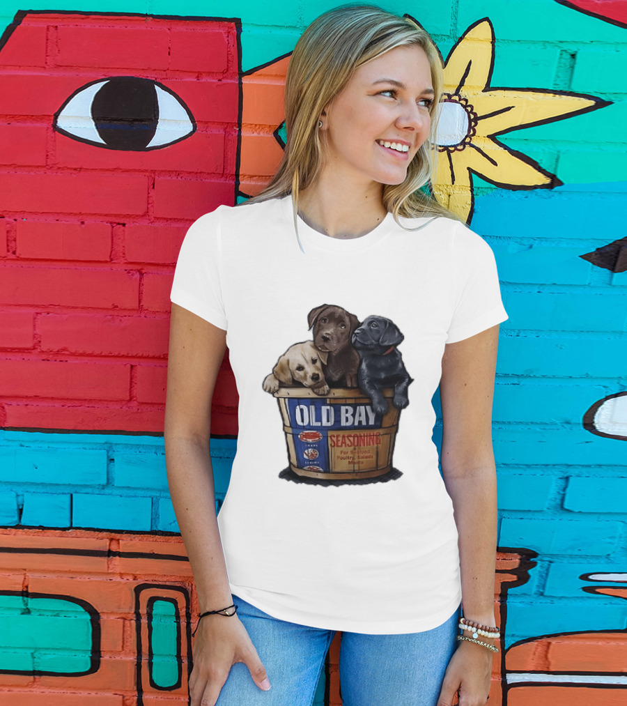Old Bay Seasoning Labrador Puppies In Bushel Basket For Seafood Poultry Salads Meats T-Shirt